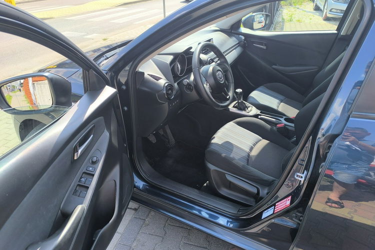 Mazda 2 1.5i SkyActive-G 75KM Klimatyzacja zdjęcie 13