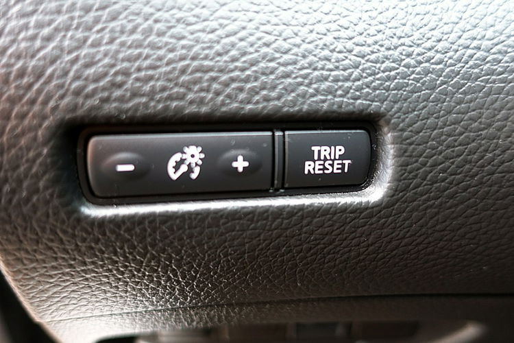 Nissan Qashqai TYLKO 71TYŚ KM PANORAMA+LED+NAVI+Kamera360 SERWIS GWAR. KRAJOWY BEZWYP 4x2 zdjęcie 16