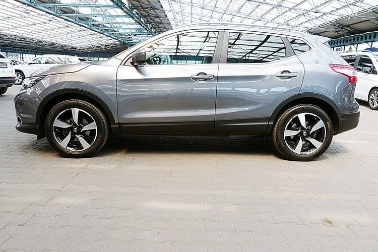 Nissan Qashqai TYLKO 71TYŚ KM PANORAMA+LED+NAVI+Kamera360 SERWIS GWAR. KRAJOWY BEZWYP 4x2 zdjęcie 58