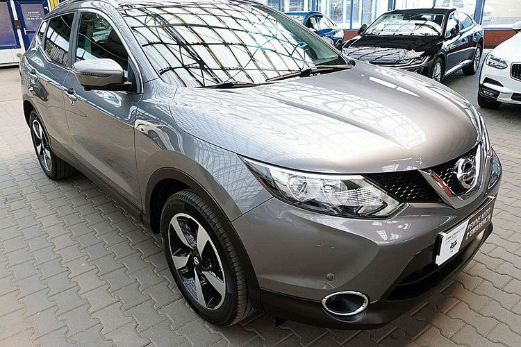 Nissan Qashqai TYLKO 71TYŚ KM PANORAMA+LED+NAVI+Kamera360 SERWIS GWAR. KRAJOWY BEZWYP 4x2 zdjęcie 59