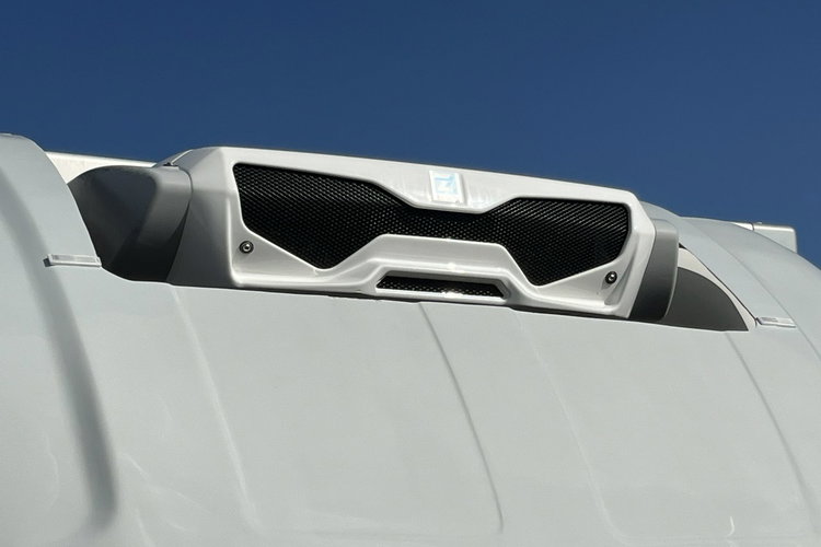 Iveco Daily 35S18 Winda_750kg Chłodnia -29 C/+29 C GWARANCJA 3.0/180KM zdjęcie 5