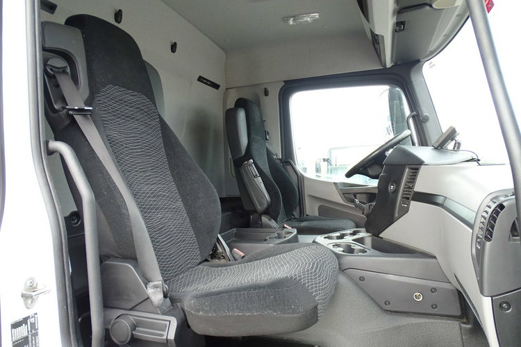 Mercedes ANTOS 1833 Kontener Sprowadzony Euro 6 Książka Serwisowa , 24 Euro Palety , Klima , Blokada Mostu , ASR zdjęcie 7