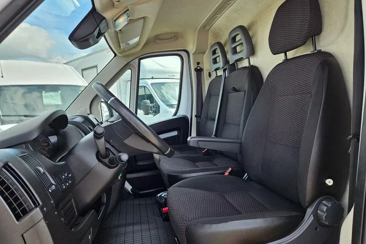 Peugeot boxer L3H2 64999zł NETTO 2.2HDi/140KM zdjęcie 18