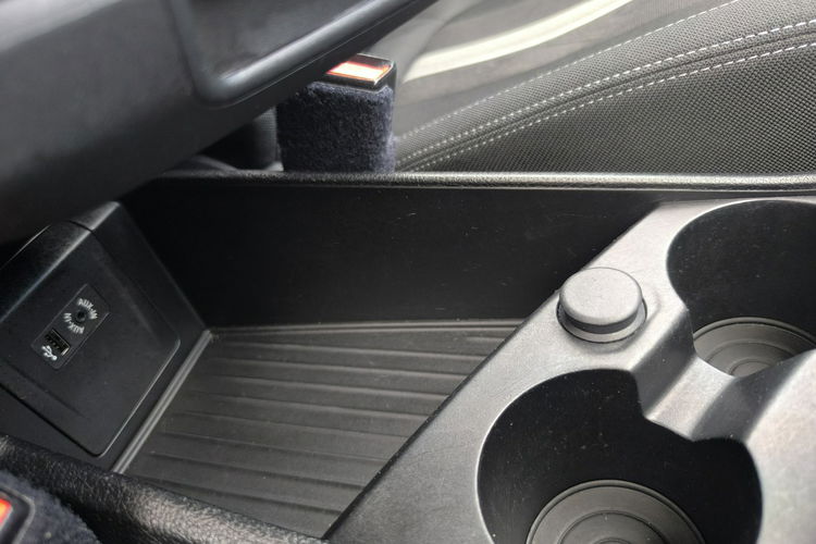 BMW 220 2.0i 198KM Sport Mpakiet zdjęcie 27