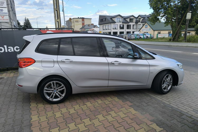 BMW 220 2.0i 198KM Sport Mpakiet zdjęcie 3