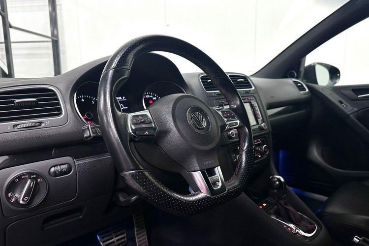 Volkswagen Golf 2.0GTI DSG max opcja full serwis nowy rozrząd skóry Navi xenon gwaran. zdjęcie 11