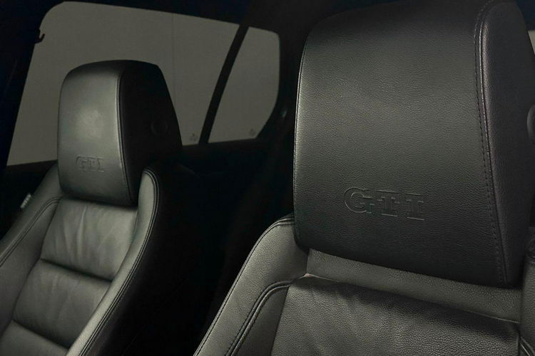 Volkswagen Golf 2.0GTI DSG max opcja full serwis nowy rozrząd skóry Navi xenon gwaran. zdjęcie 13
