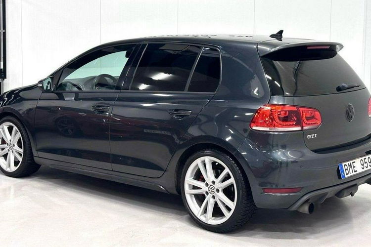 Volkswagen Golf 2.0GTI DSG max opcja full serwis nowy rozrząd skóry Navi xenon gwaran. zdjęcie 21