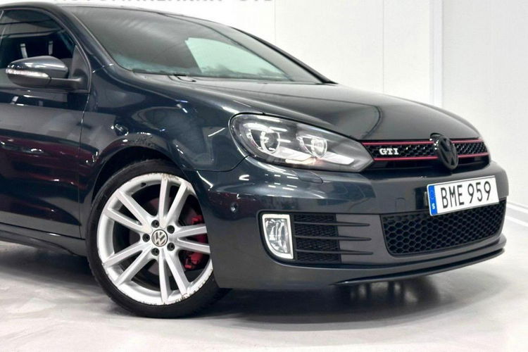 Volkswagen Golf 2.0GTI DSG max opcja full serwis nowy rozrząd skóry Navi xenon gwaran. zdjęcie 4
