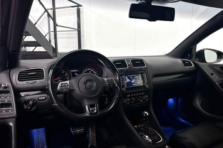 Volkswagen Golf 2.0GTI DSG max opcja full serwis nowy rozrząd skóry Navi xenon gwaran. zdjęcie 7