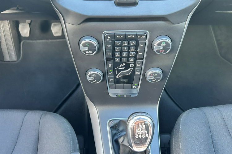 Volvo V40 Super stan zdjęcie 15