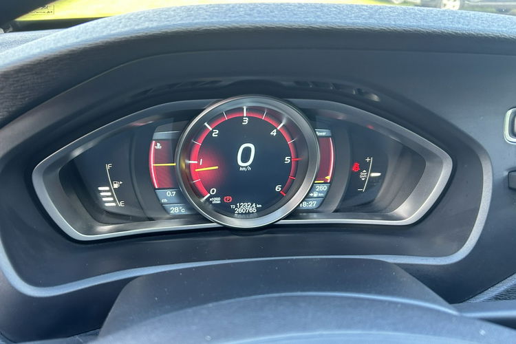 Volvo V40 Super stan zdjęcie 20