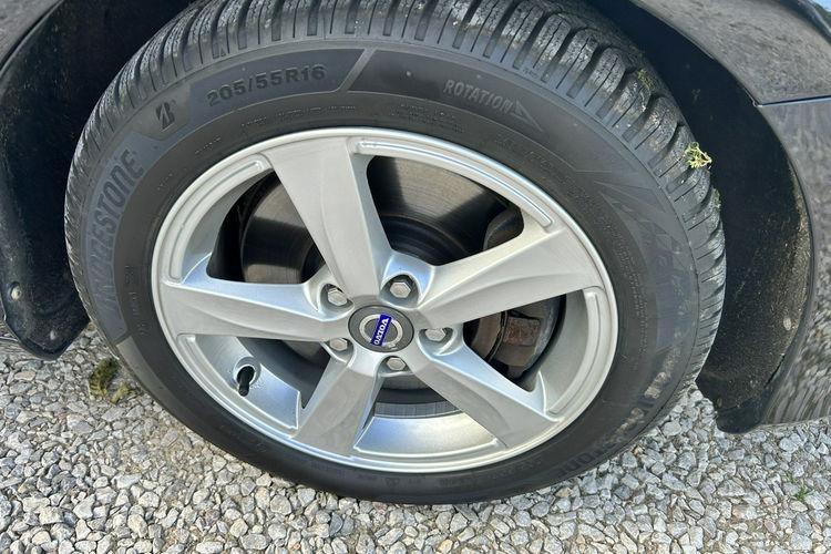 Volvo V40 Super stan zdjęcie 26