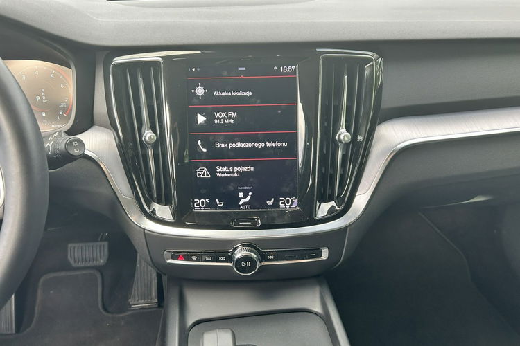 Volvo V60 Super stan Benzyna + Hybryda zdjęcie 12