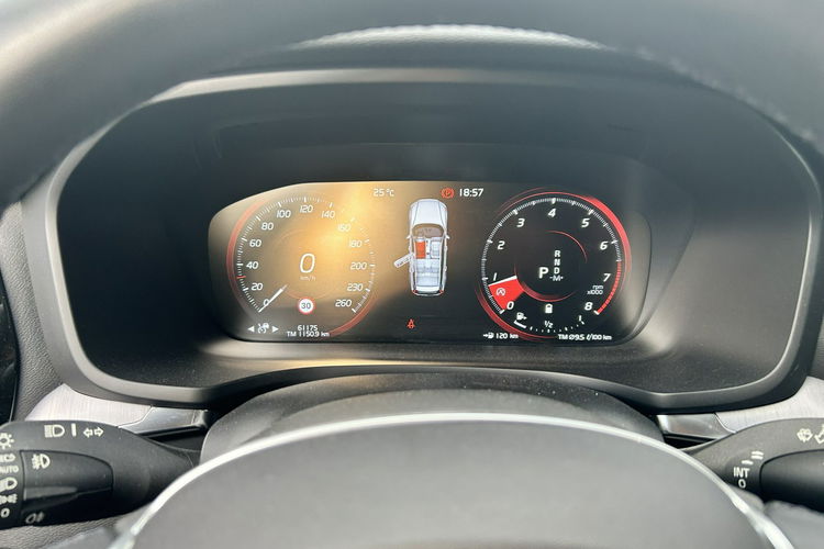 Volvo V60 Super stan Benzyna + Hybryda zdjęcie 15