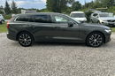 Volvo V60 Super stan Benzyna + Hybryda zdjęcie 4
