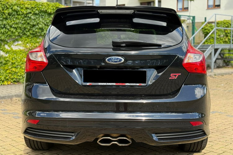 Ford Focus ST 250 Recaro zdjęcie 13
