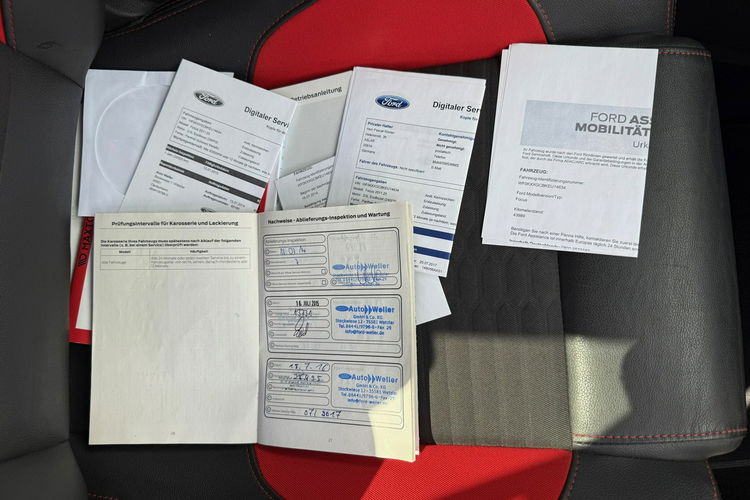 Ford Focus ST 250 Recaro zdjęcie 36