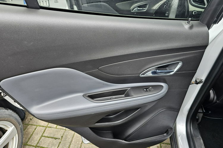 Opel Mokka Skóra, klimatronik, bagaznik rowerowy, serwis zdjęcie 23