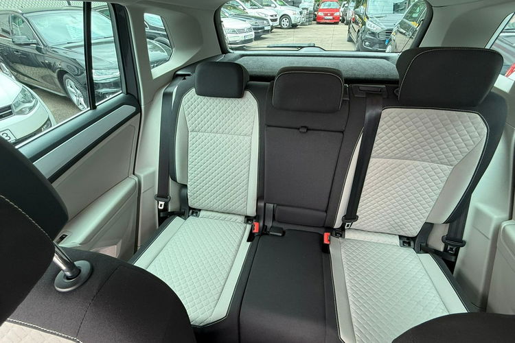 Volkswagen Tiguan Polski salon, automat, LED, podgrzewane fotele, panorama zdjęcie 31