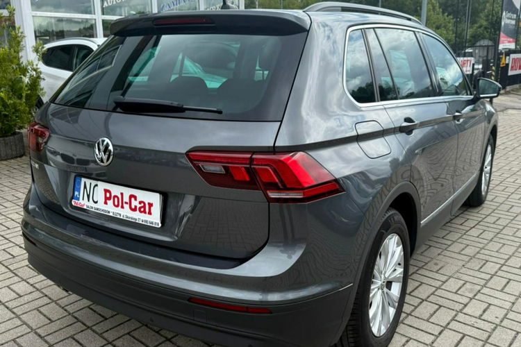 Volkswagen Tiguan Polski salon, automat, LED, podgrzewane fotele, panorama zdjęcie 9