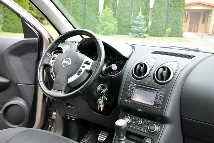 Nissan Qashqai+2 2.0i(141KM) Lift Duża Navi Kamera 7-Foteli Klimatronik Panorama Alu18" zdjęcie 26
