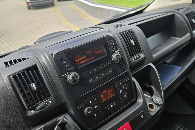 Peugeot Boxer L2H2 2.2 HDi 140KM / Bezwypadkowy / / ZADBANY zdjęcie 10