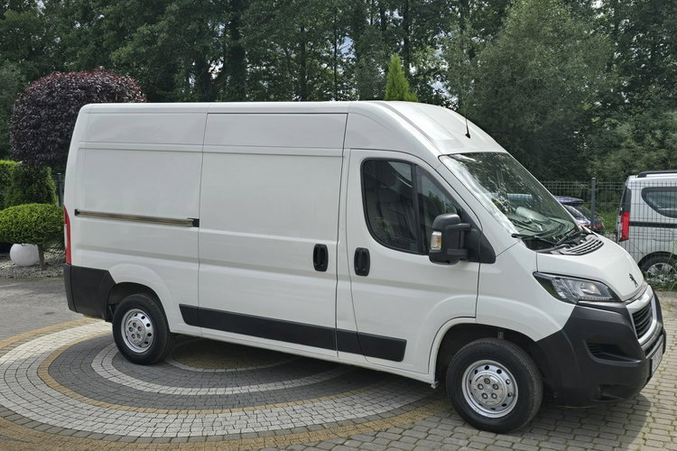 Peugeot Boxer L2H2 2.2 HDi 140KM / Bezwypadkowy / / ZADBANY zdjęcie 2