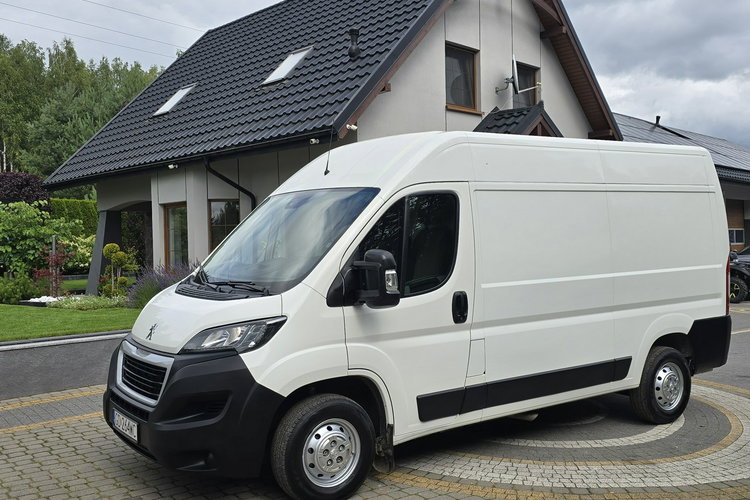 Peugeot Boxer L2H2 2.2 HDi 140KM / Bezwypadkowy / / ZADBANY zdjęcie 4