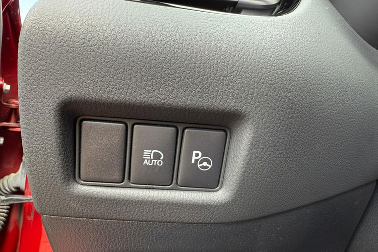 Toyota C-HR navi, kamera, automat, gwarancja zdjęcie 19