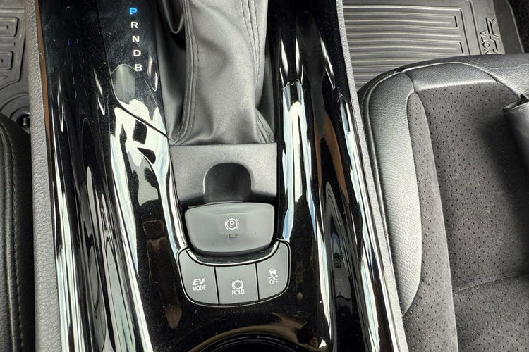 Toyota C-HR navi, kamera, automat, gwarancja zdjęcie 29
