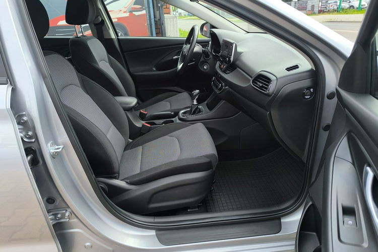 Hyundai i30 1.5DPi 16V 110KM Klimatyzacja Czujniki Parkowania Salon Polska zdjęcie 24