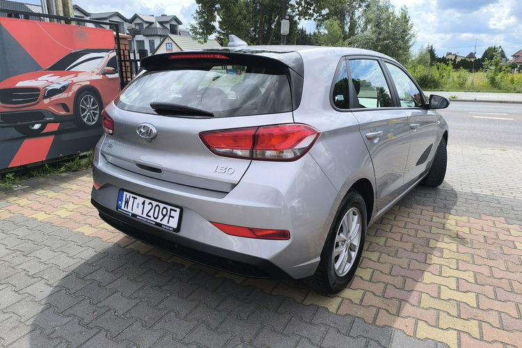 Hyundai i30 1.5DPi 16V 110KM Klimatyzacja Czujniki Parkowania Salon Polska zdjęcie 5