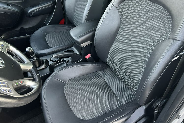 Hyundai ix35 Super stan zdjęcie 9