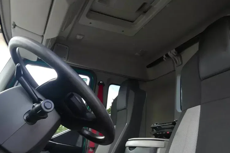 Renault D 14 / WYWROTKA + HDS HIAB 111 SKŁADANY W Z / ŁYŻKA / zdjęcie 23