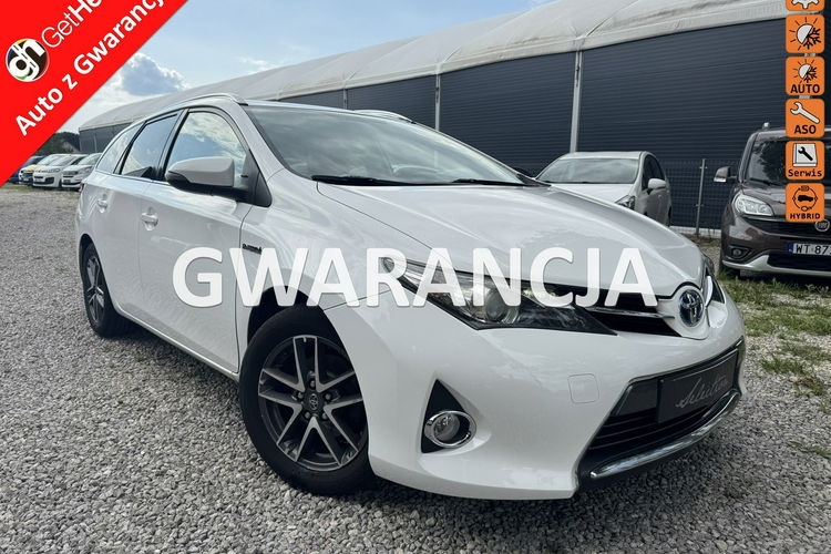 Toyota Auris 1.8 HSD 136KM Kamera Serwis Bardzo ładny zdjęcie 1