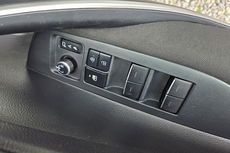Toyota Corolla REZERWACJ1.8 HSD 122KM Salon PL LPG Vat 23% Distronic Kamera Ast. pasa zdjęcie 22