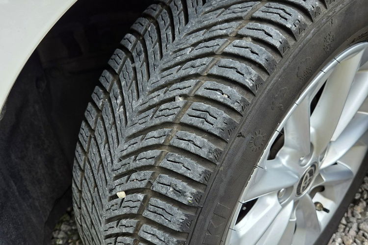 Toyota Corolla REZERWACJ1.8 HSD 122KM Salon PL LPG Vat 23% Distronic Kamera Ast. pasa zdjęcie 24