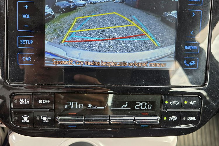 Toyota Prius 1.8 HSD 136KM Ledy Kamera Ast. Pasa Distronic Super Stan Serwis zdjęcie 17
