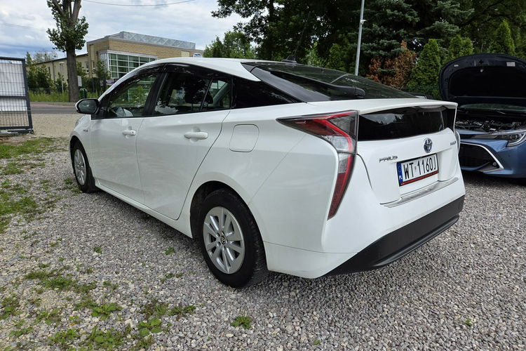 Toyota Prius 1.8 HSD 136KM Ledy Kamera Ast. Pasa Distronic Super Stan Serwis zdjęcie 6
