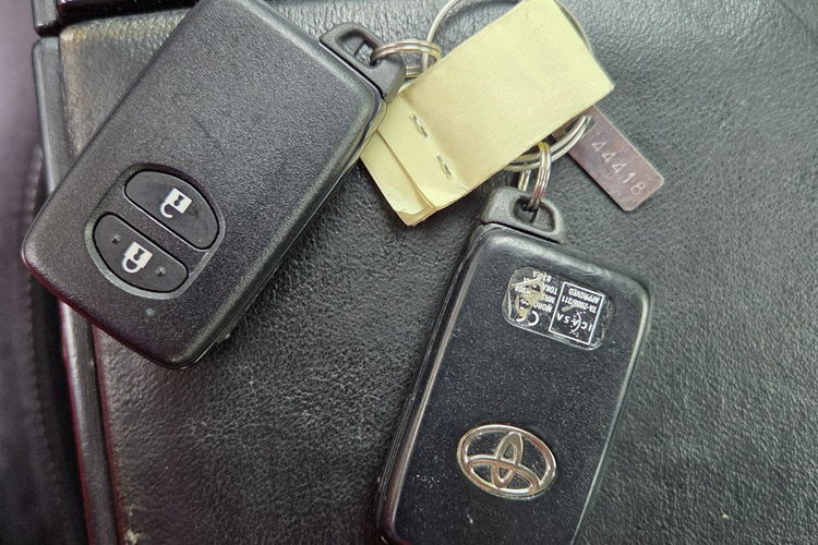 Toyota Prius+ 1.8 HSD 136KM Hand free 7 osobowy Bezwypadkowy zdjęcie 12