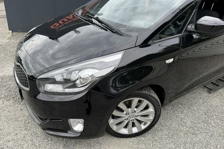 Kia Carens 7-osobowy. Kamera . Nawigacja . Panorama dach zdjęcie 9