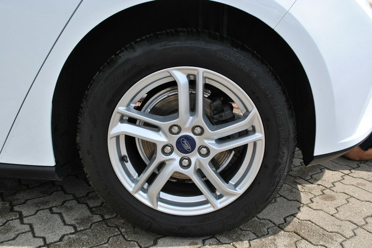 Focus Trend Edition 1, 5 EcoBlue 95KM ASO Forda Gwarancja Ford Używane zdjęcie 29