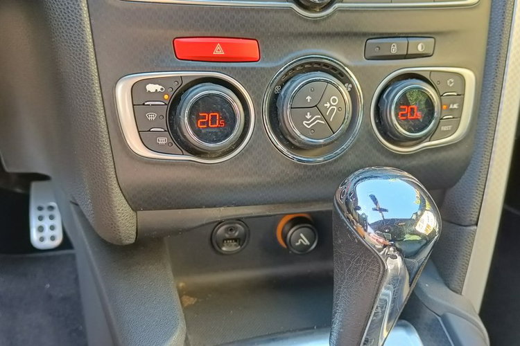 DS Automobiles DS 4 2.0 Blue-HDi SportChic, 180KM, automat, skóra, nawigacja, bezwypadkowy zdjęcie 14