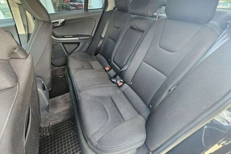 Volvo S60 kamera, serwia ASO, niski przebieg zdjęcie 14