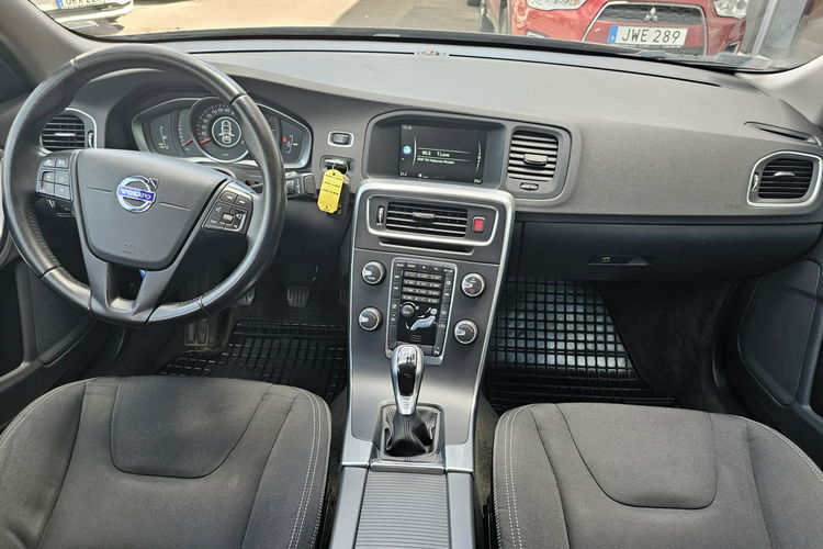 Volvo S60 kamera, serwia ASO, niski przebieg zdjęcie 15