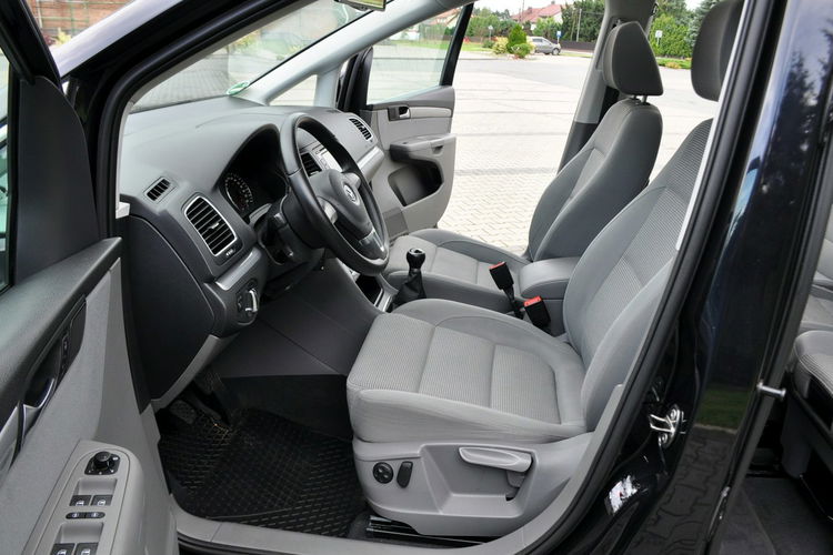 Volkswagen Sharan 2.0TDI(140KM) Navi Panorama 7-Foteli El.Fotel Welur Reling Alu16"ASO zdjęcie 23
