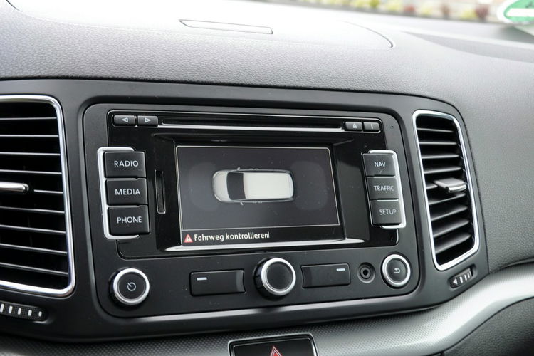 Volkswagen Sharan 2.0TDI(140KM) Navi Panorama 7-Foteli El.Fotel Welur Reling Alu16"ASO zdjęcie 35