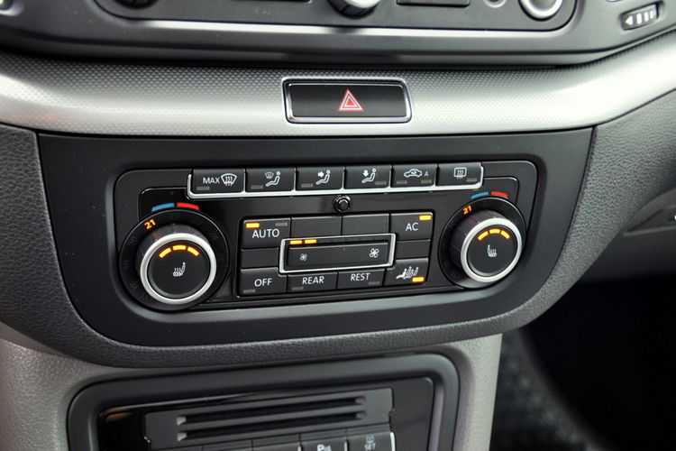 Volkswagen Sharan 2.0TDI(140KM) Navi Panorama 7-Foteli El.Fotel Welur Reling Alu16"ASO zdjęcie 36