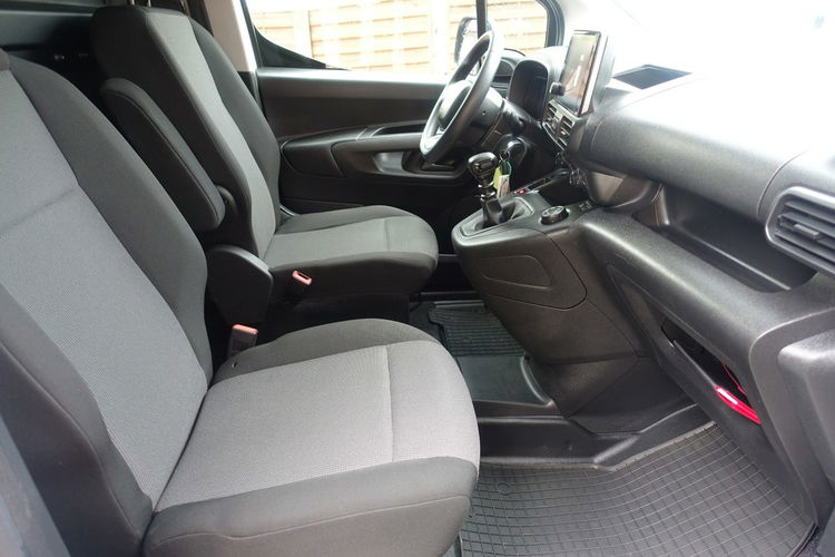 Citroen Berlingo Fv 23% Navi Czujniki Pełny Serwis Cena Brutto 47500 Gwarancja zdjęcie 12